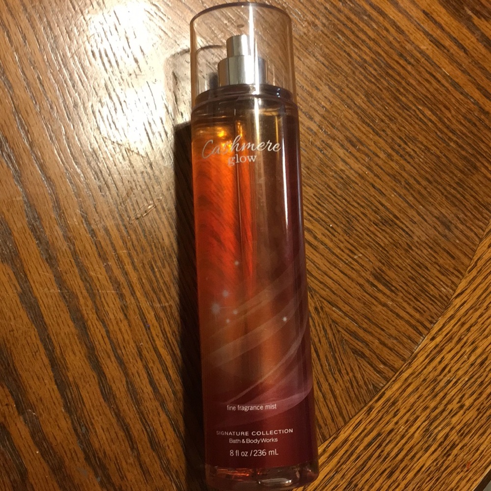 Brand New B&BW Cashmere Glow Fragrance Mist